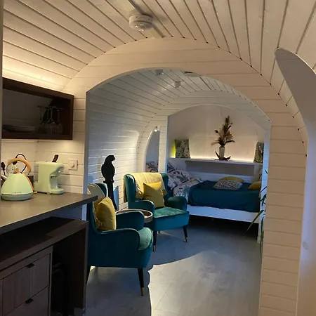 Au Vieux Moulin Bed & Breakfast 3*